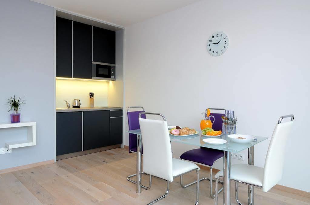 Vn17 Apartments Prague Ngoại thất bức ảnh